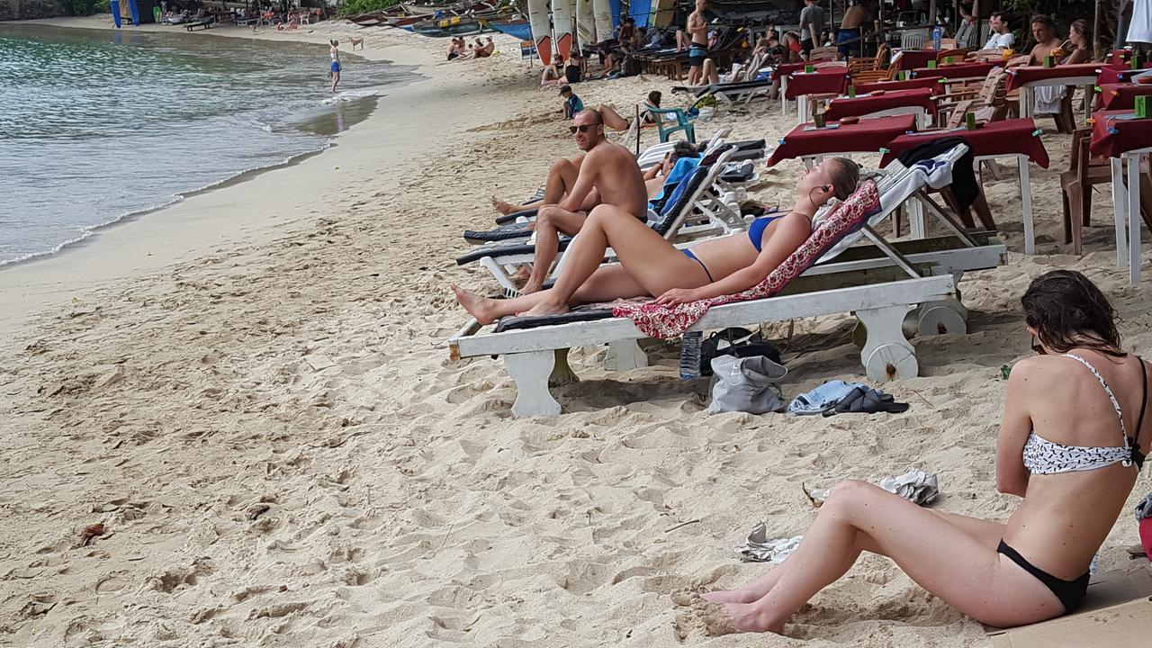 Indunil place hiriketiya Dikwella Esterno foto